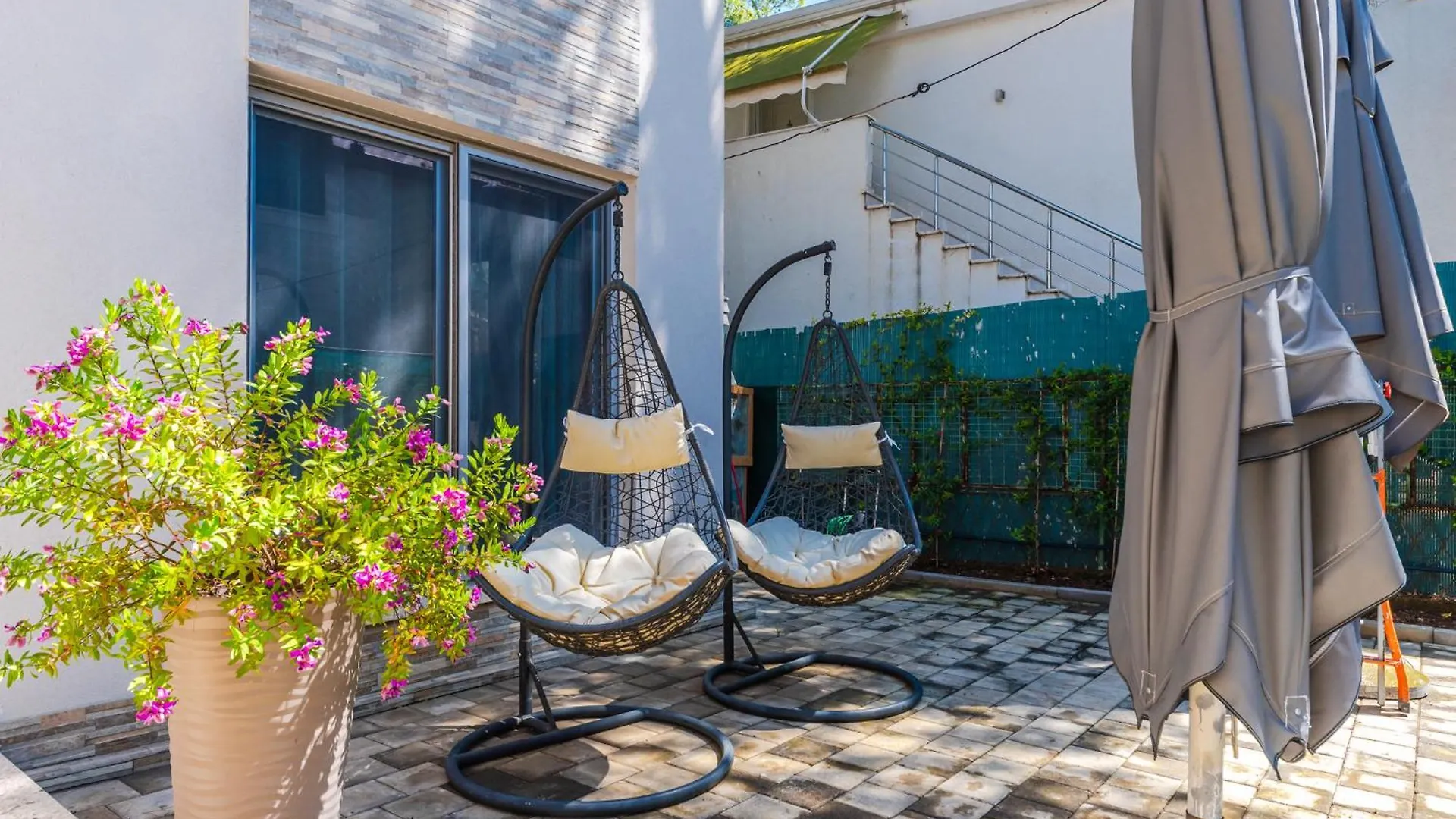 Beni'S Villa Apartments By Ps 格勒姆