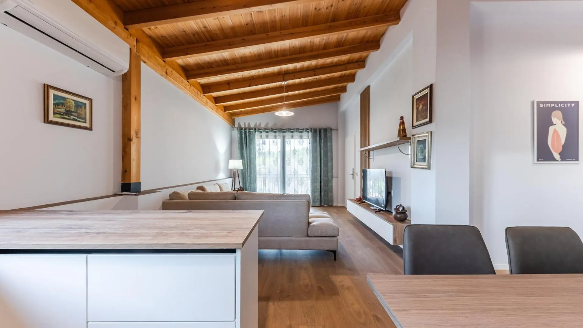 Beni'S Villa Apartments By Ps Golem