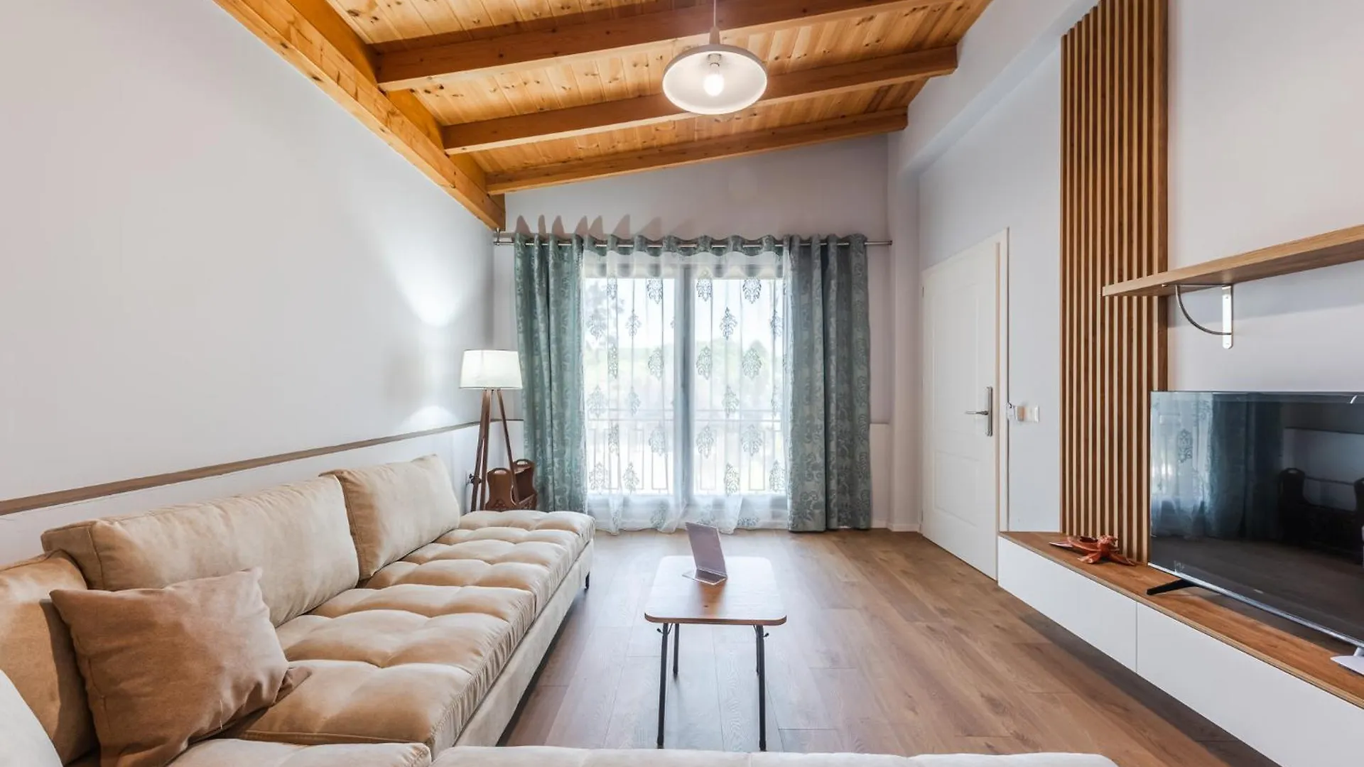Beni'S Villa Apartments By Ps Golem  Albania